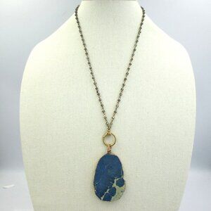 Ali Khan New York Blue Earthy Quartz gold beaded toggle necklace